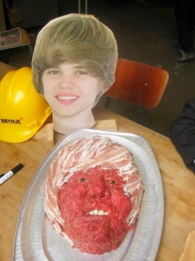 A mai menü - Napi tatár bifsztek : Dzsásztin Bíber