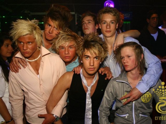 Pózolj hülye gyerekekkel