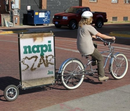 Olcsó reklámot ajánlottak - kihasználtuk