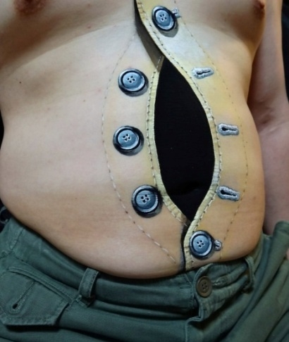 Érdekes testfestés