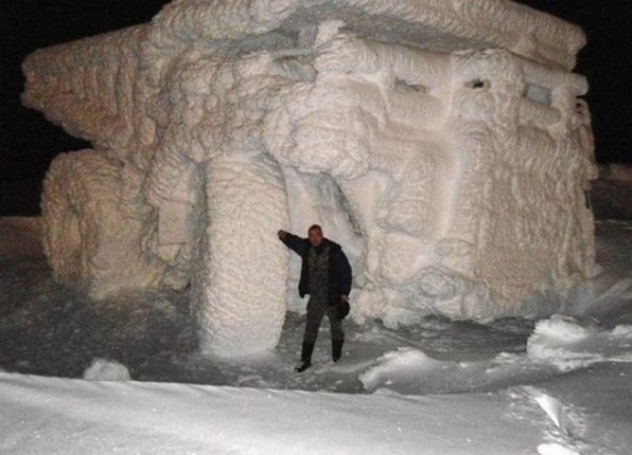 Variációk hószoborra