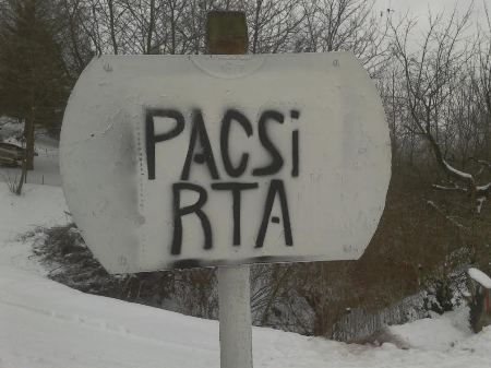 Eközben Miskolcon . . .