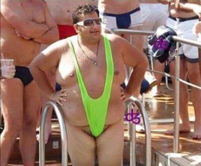 Május végén nyitnak a strandok . . .