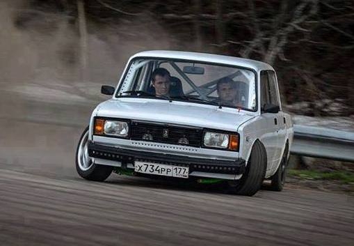 Eladok mindent, de a Ladát azt neeeeem!