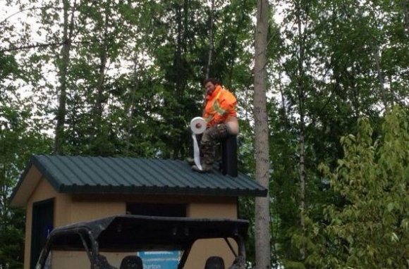 Vicces kedvében van . . .