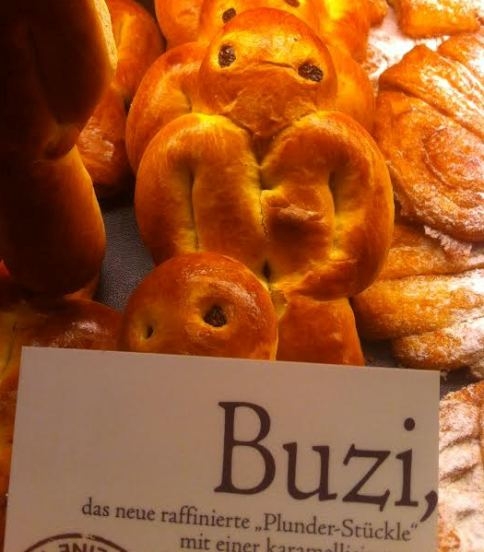 Ilyeneket árulnak Svábföldön . . .