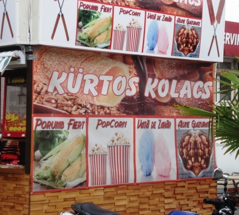 Eközben a  Román tengerparton