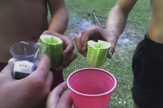 Mert inni bármiből lehet...