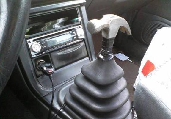 Gondolom ács a pasi...