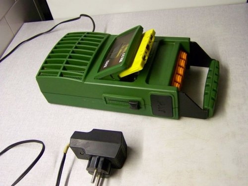 Hordozható kazettás magnetofon - MK-27