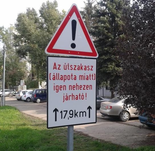 Beküldött kép - a legolcsóbb útjavítási forma