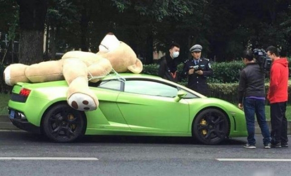 Ma Kínában igazoltatták a szállítót