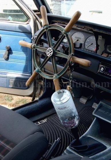 Nyugdíjba ment a hajóskapitány...