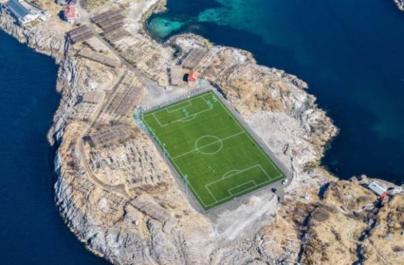 Gondolták, ha odafér...