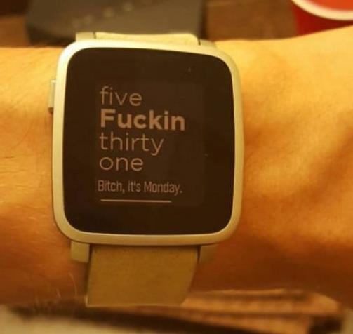 Kegyetlenül őszinte okos óra 