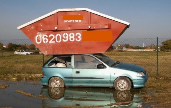 Ez ám a tetőcsomagtartó