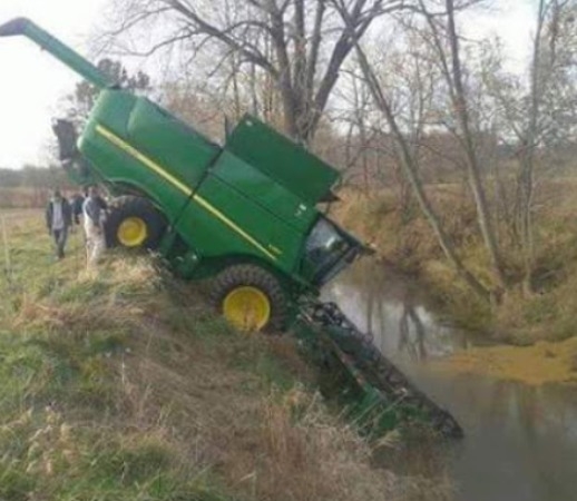 Mi van, belecsúsztál?!