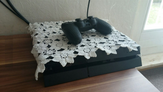 A nagyi rendet rakott a szobámban