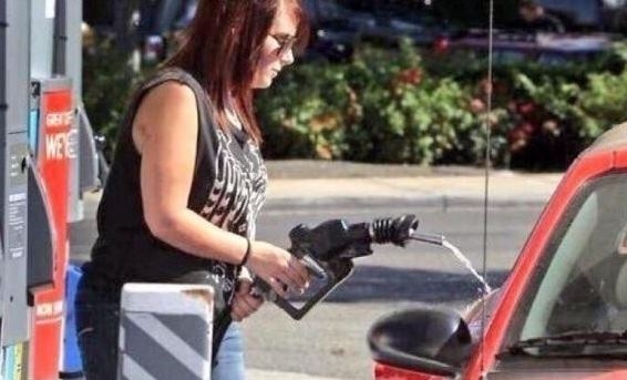 Így tankol egy feminista