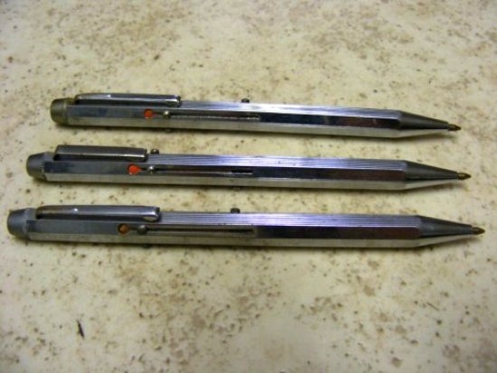 Retro rovat - Négyszínű golyóstoll