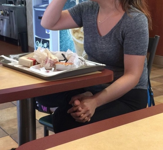 Egy erős szingli csaj