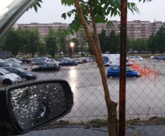 Özönvíz zúdult a fővárosra kedden este