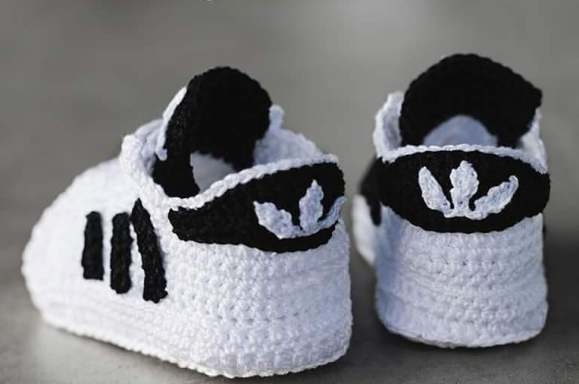 Nagyi, szeretnék egy új Adidas cipőt karácsonyra