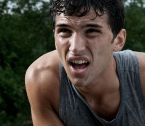 Olyan kurva meleg van, hogy az előbb hoztam az árnyékomnak egy pohár hideg vizet!