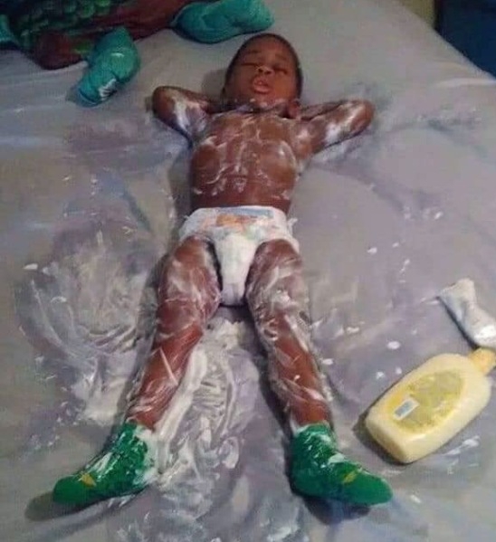 Mit csinálsz a szobában, kisfiam?!