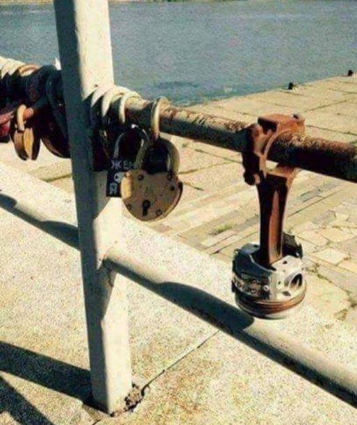 Amikor egy autószerelő lesz szerelmes