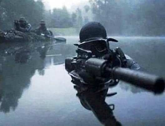 Amikor észreveszek valakit a horgászhelyemen