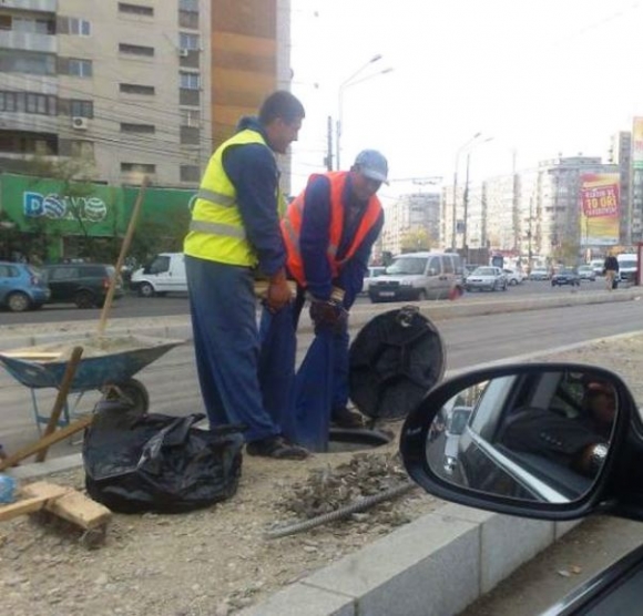 Nyomják a fiúk a melót, szorgalmasan!