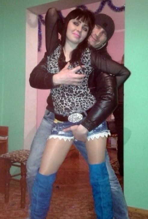 Megcsöcsörészte kicsit a csajszit