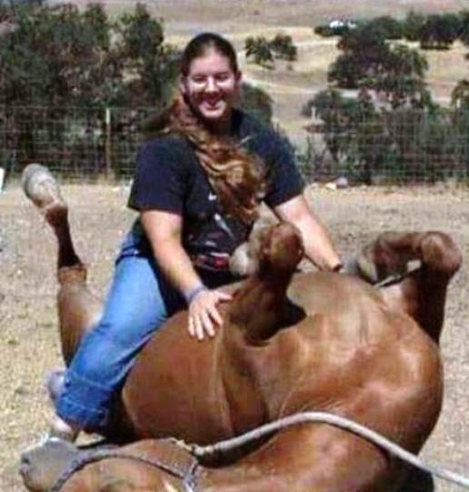 Ő egy nagyvárosban tanult lovagolni