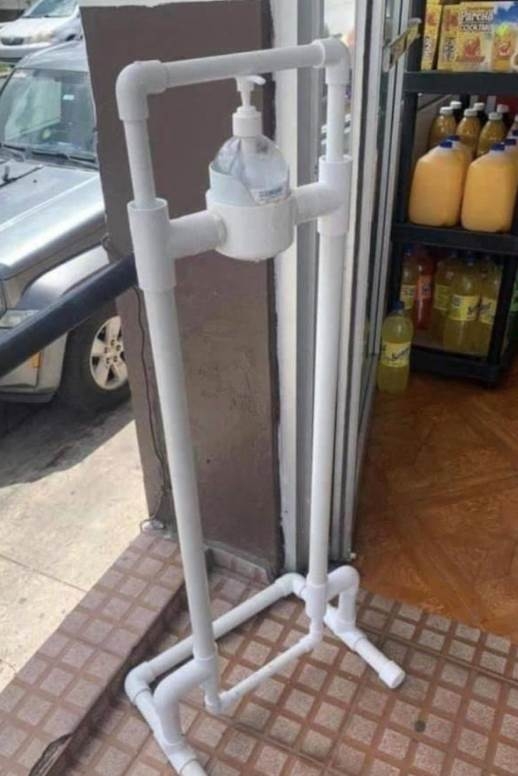 Kézfertőtlenítő adagoló