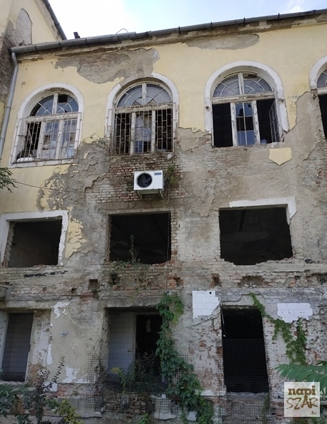 Szálloda eladó....klímával!