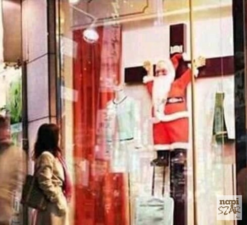 Ebben a japán boltban, kissé félreértelmezték a karácsonyt