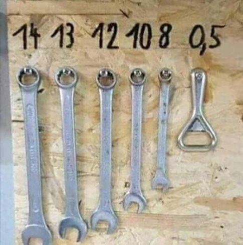 A kocsma zárva, ma a műhelyben iszunk