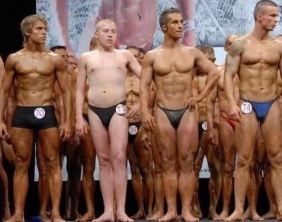 Amikor a párt tol hátulról