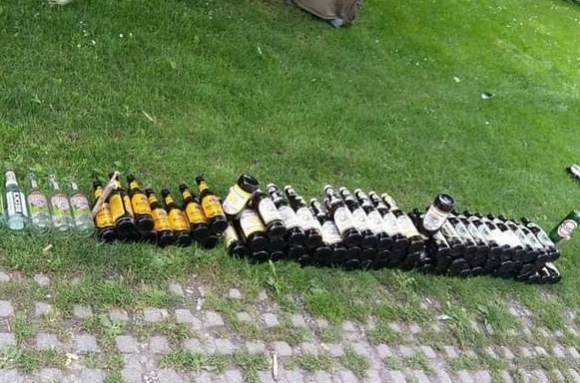 - Fiam, túl sokat iszol!