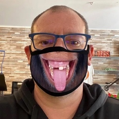 Dikk, legyen má valaki belém is szerelmes!