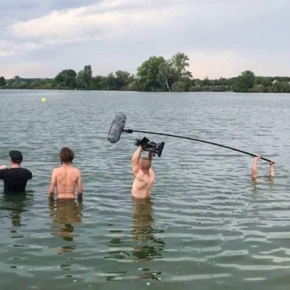 Filmes munkakörök - A mikrofonos