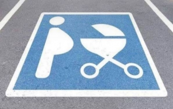 Parkolóhely pasiknak