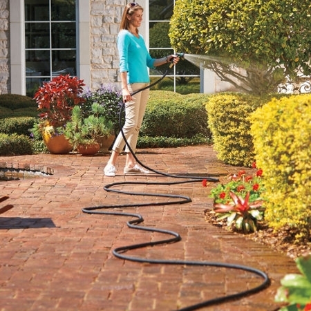 Megérkezett a kerti locsolócsövek királya, a 60 m-es mágikus slag!