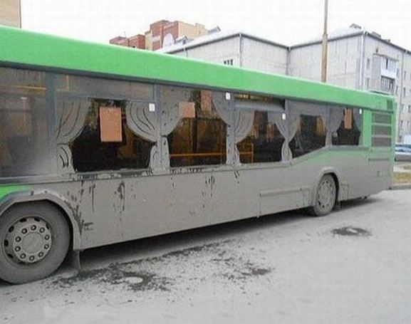 Valaki kicsit otthonosabbá tette a tömegközlekedést