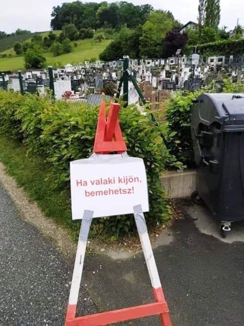 Egy kissé bizarra sikerült üzenet