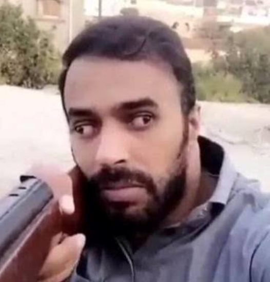 Te csak menj előre, én majd hátulról fedezlek!