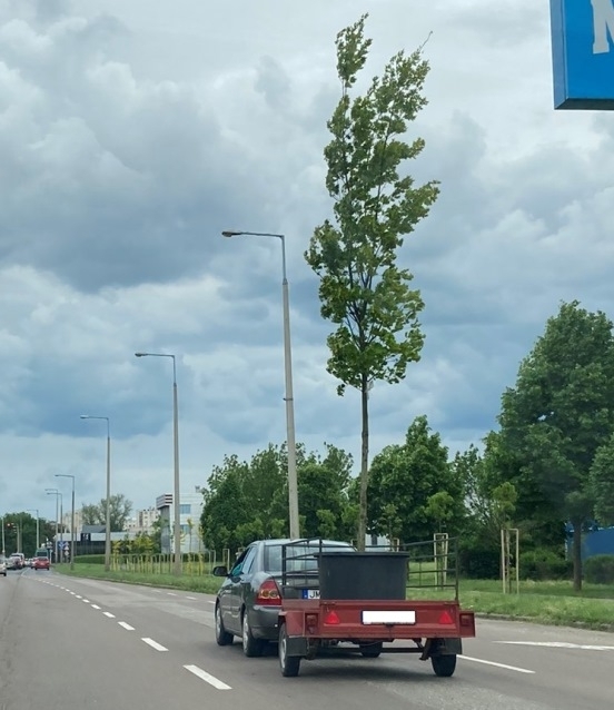 Tegnap Debrecenben járt a szállító