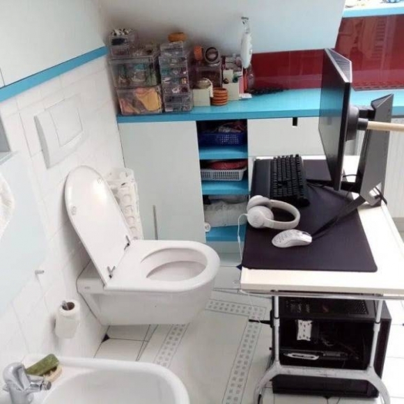 Itt aztán mehet a játék szarásig