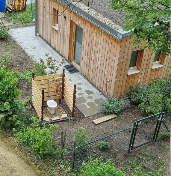 2 szobás, hétvégi faház eladó